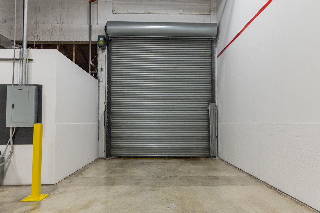 3,004 SF Industrial Space in Doral, FL Photo
